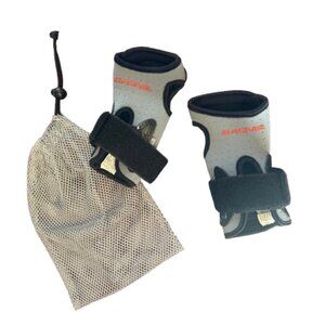 DAKINE Snowboard & Ski Protection Wrist Guards Size Small
